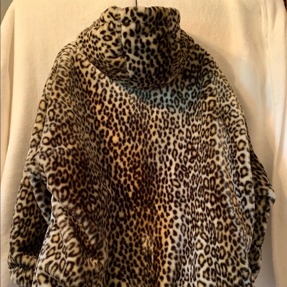 Leopard Jacket - Picture 2 of 2